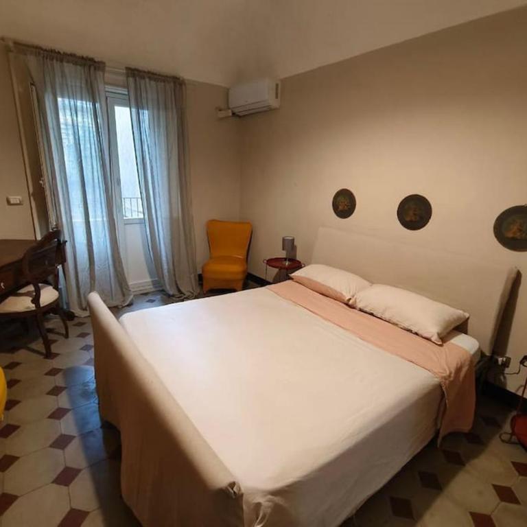 RetroEtnea - Appartamento in centro storico - con camere comunicanti - Appartamento con 2 Camere da Letto - 5