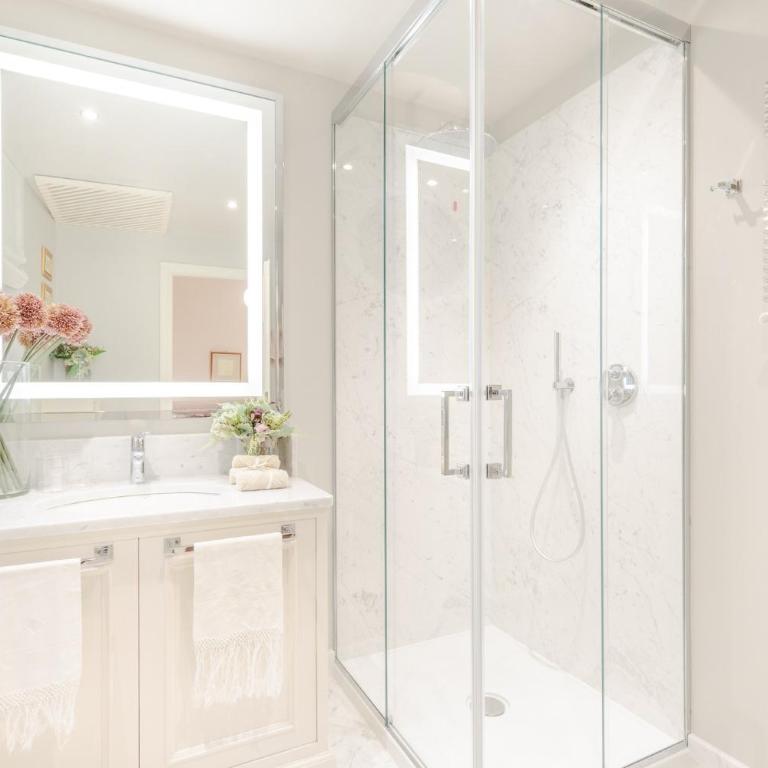 CASA ARNOLFO: Where Heritage Meets Modernity - Appartamento con 2 Camere da Letto - 28