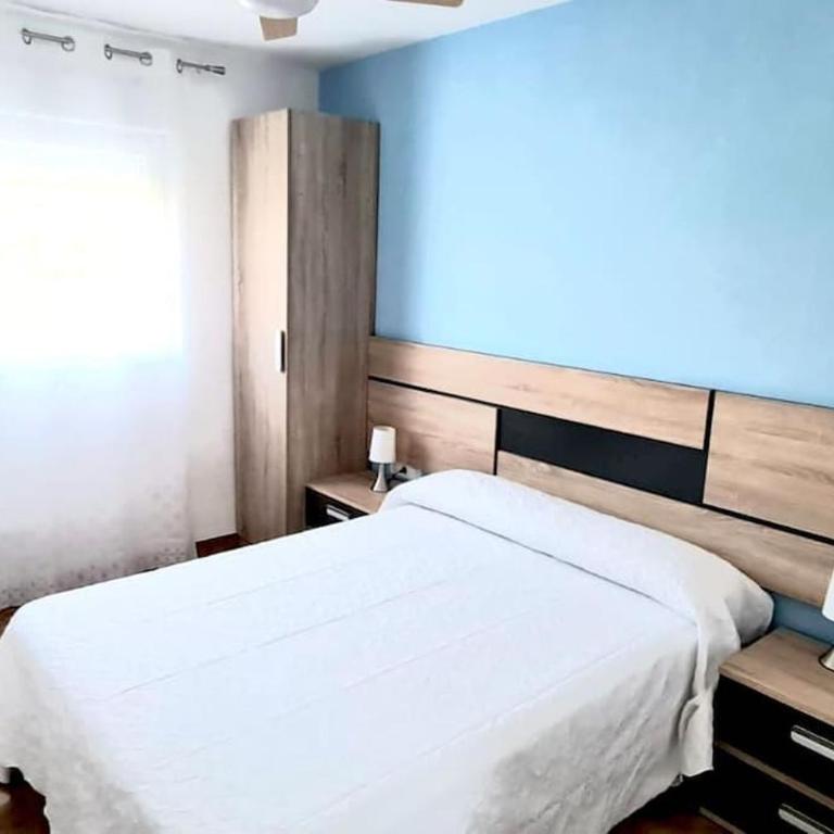 Apartamento con vistas al mar. - Apartamento de 2 dormitorios - 9