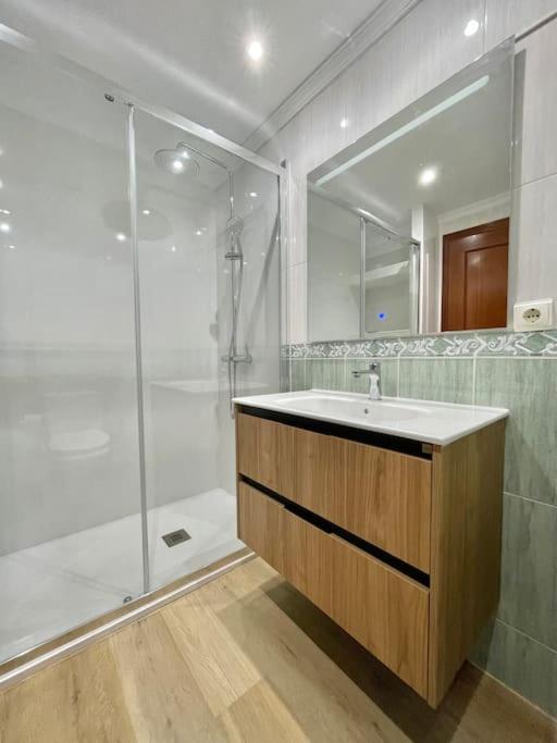 LaFrenchTouch - Céntrico y moderno cerca del tren - Apartamento de 2 dormitorios - 14