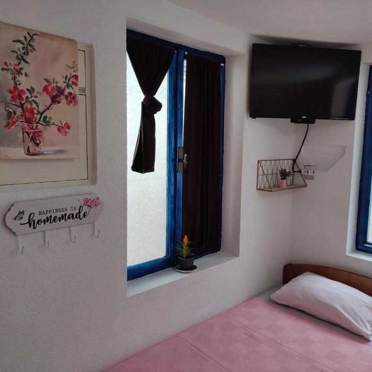 Bay Mola Home - One-Bedroom Apartment - 14