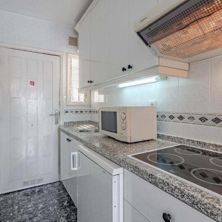 Apartamentos en Torres del Sol - Estudio con vista al océano - 10
