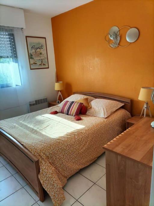 Joli appartement avec piscine - Apartment mit 1 Schlafzimmer - 15