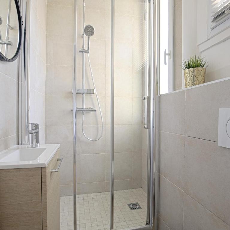 Top floor studio near Montmartre - Appartement 1 Chambre - 10
