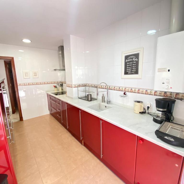 MAGNÍFICO ÁTICO PLENO CENTRO. Terraza 60m. Climatizado, Garaje - Apartamento de 3 dormitorios - 18
