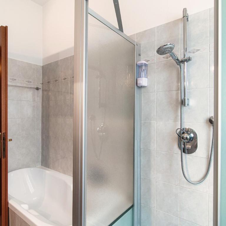 Vista Lario Apartment - Aqua Apartments - Appartamento con 2 Camere da Letto - 38