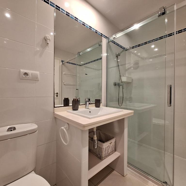 Torrelaguna Atico - WiFi, terraza & piscina comunitaria - Apartamento con terraza - 23