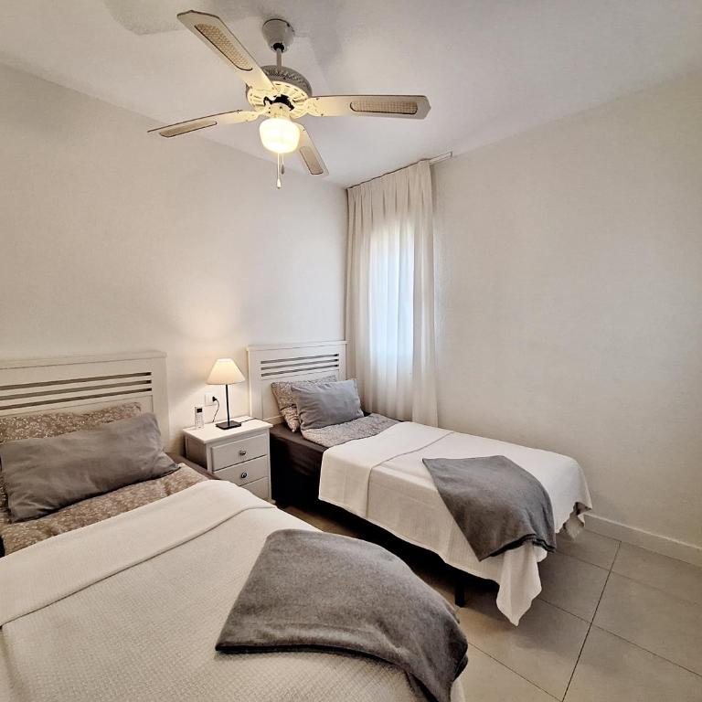 Torrelaguna Atico - WiFi, terraza & piscina comunitaria - Apartamento con terraza - 25