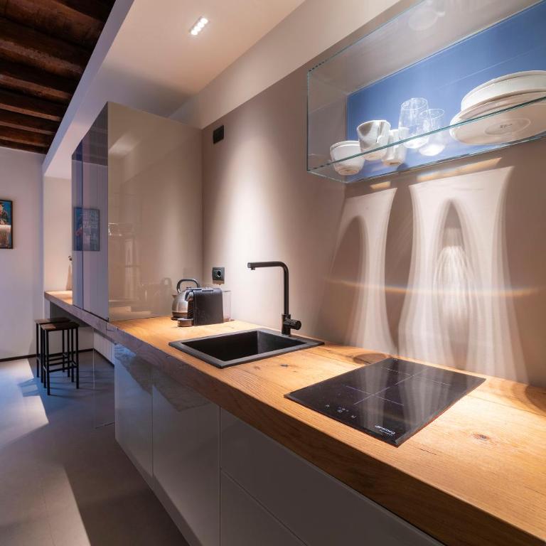 San Gottardo 19 - Double Room with Private Bathroom - 17