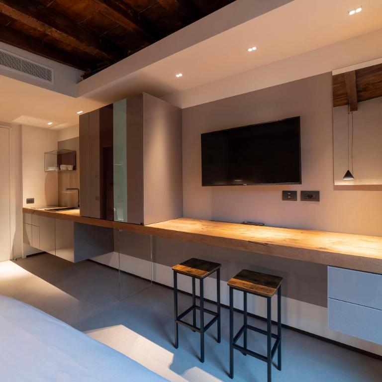 San Gottardo 19 - Double Room with Private Bathroom - 6