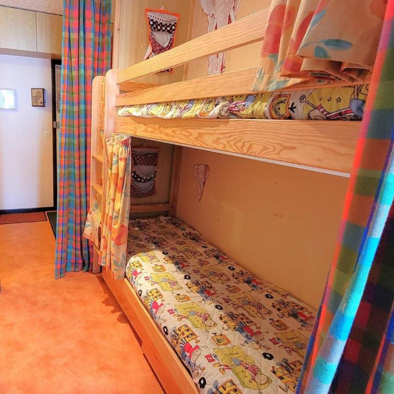 Studio Montagne 5 pers. - Terrasse Sud - Proche Commerces et Activités - FR-1-393-5 - Estudio - 8