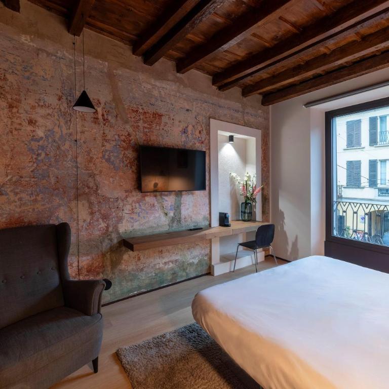 San Gottardo 19 - Two-Bedroom Apartment - 5