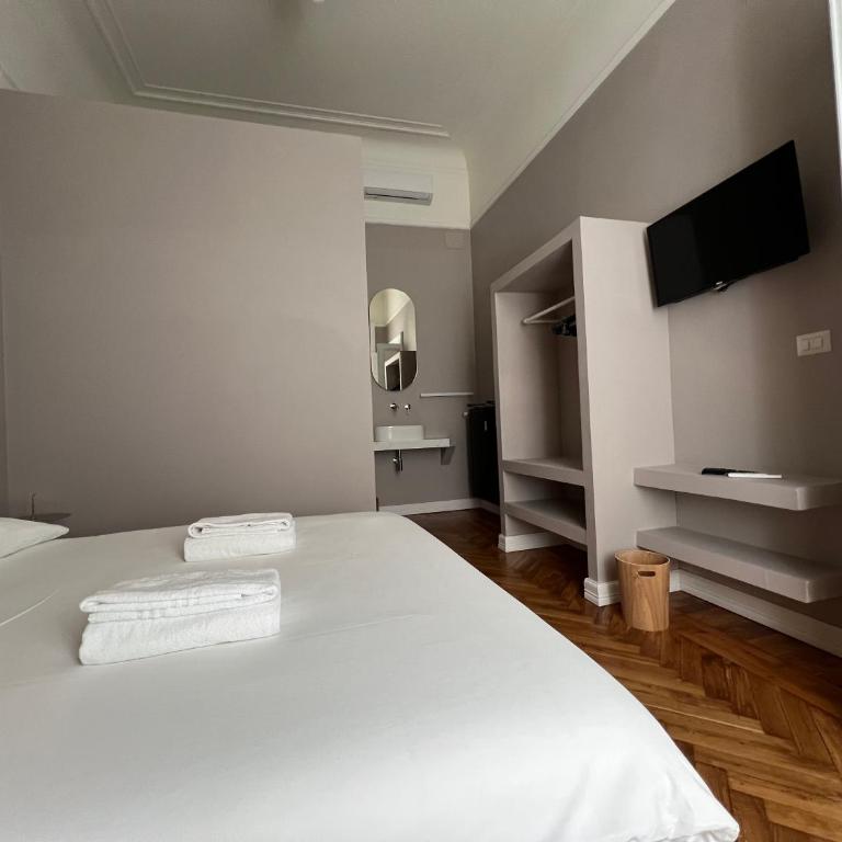 Turin Central Cavour - Family Suite - 11