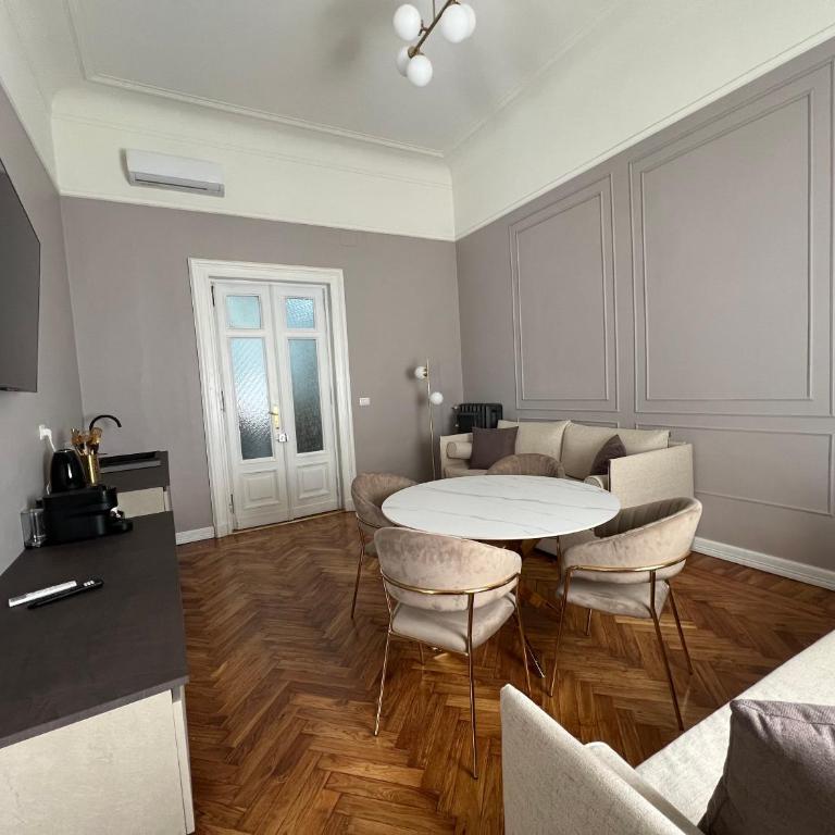 Turin Central Cavour - Family Suite - 12