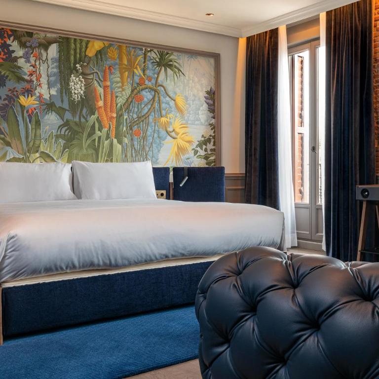 Casa Faraona Luxury Residences - Superior Suite with City View - 3