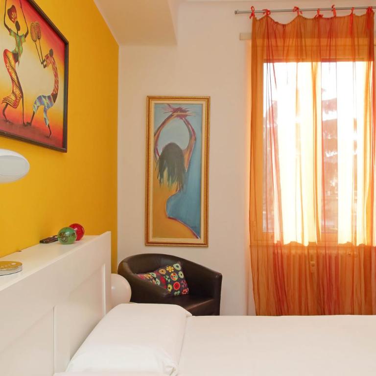 YCH-Una finestra sulla Cupola di San Pietro - Appartamento con 2 Camere da Letto - 18