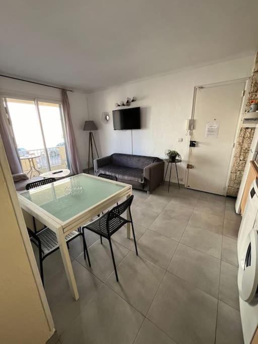 appartement 2 chambre, climatisation, plage à 50m - Appartement 2 Chambres - 24