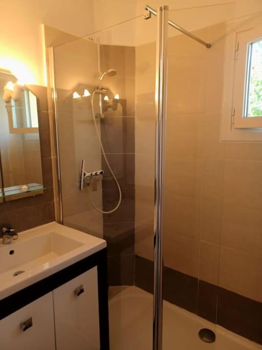 appartement 2 chambre, climatisation, plage à 50m - Appartement 2 Chambres - 31