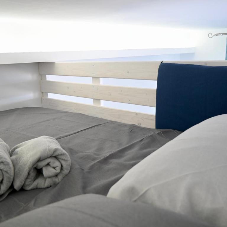 Mare Arcobaleno - Monolocale con Vista Mare - 3