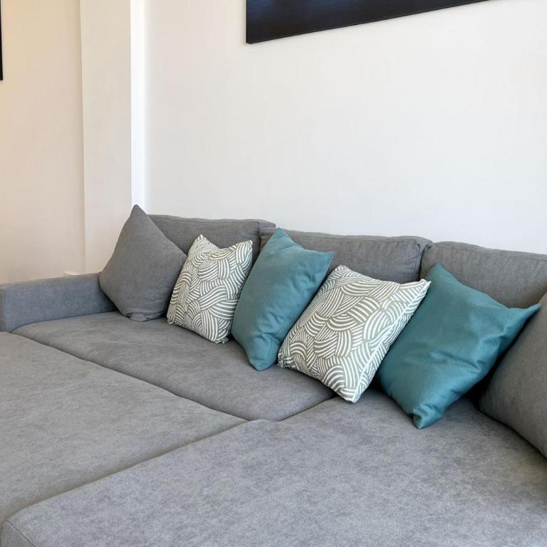2-bedroom brand new apartment steps from the beach - Two-Bedroom Apartment - 14