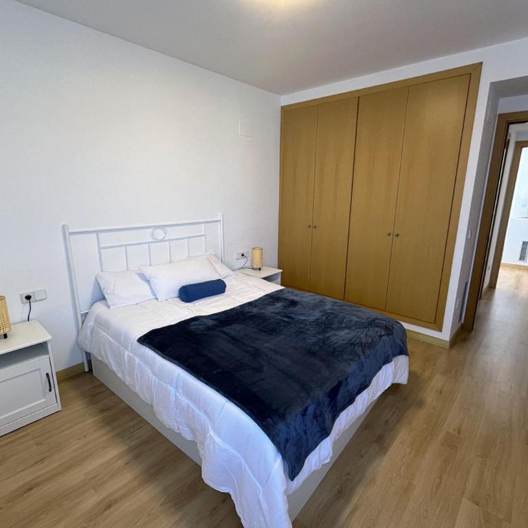 2-bedroom brand new apartment steps from the beach - Two-Bedroom Apartment - 5