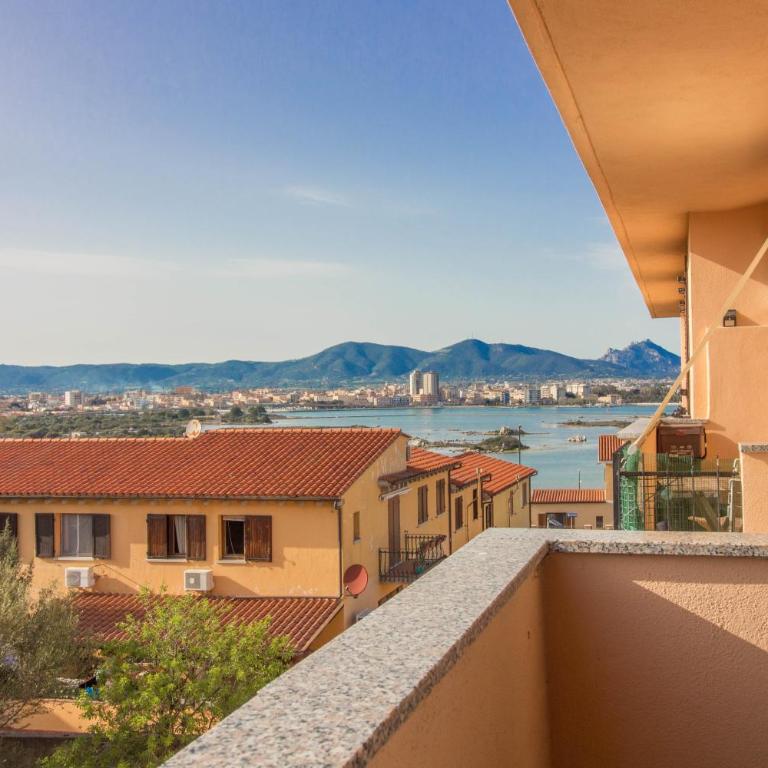 GuestHost - Olbia Oasis Apartment W Two Balconies! - Appartamento con 2 Camere da Letto - 1