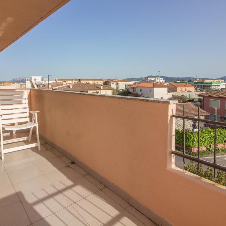 GuestHost - Olbia Oasis Apartment W Two Balconies! - Appartamento con 2 Camere da Letto - 7