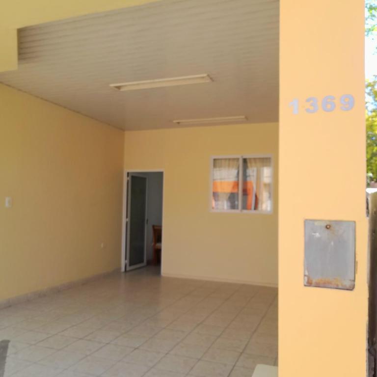 AYNA Alojamiento, situado en el centro de Villa Elisa, Entre Rios - Apartamento de 1 dormitorio - 1