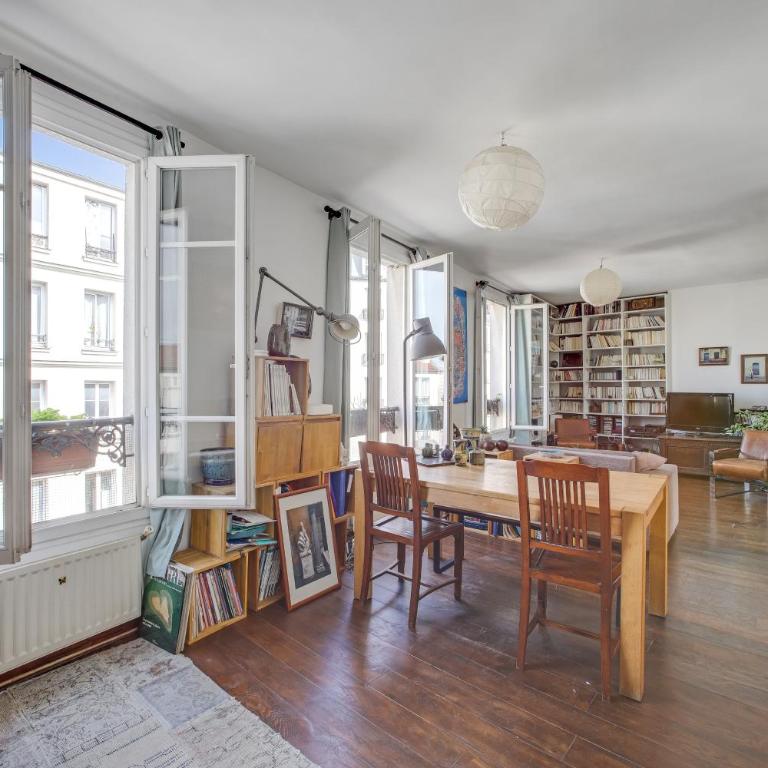 SUPERBE DUPLEX avec JARDIN PARTAGE à PARIS MENILMONTANT - Appartement 3 Chambres - 2