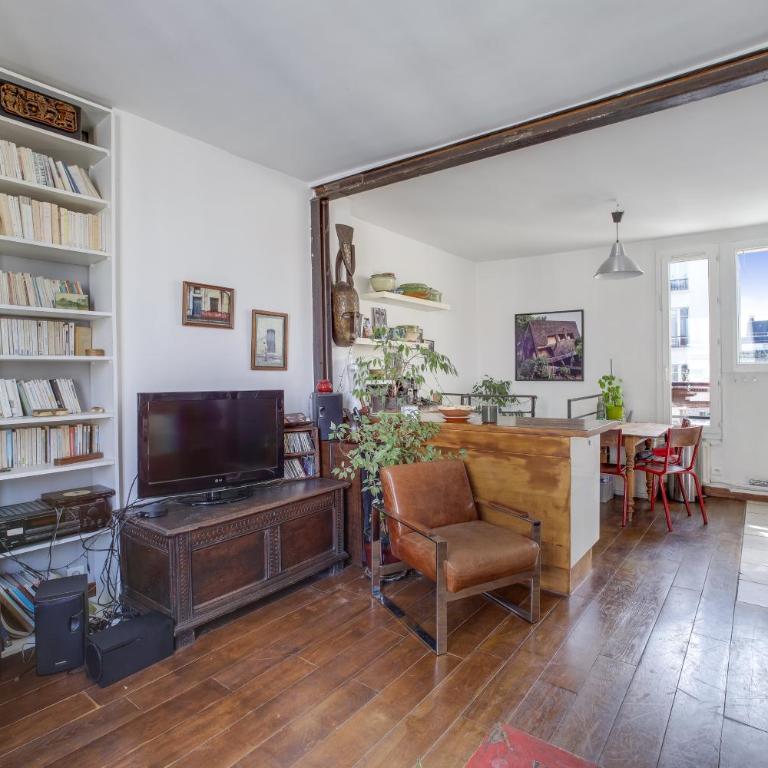 SUPERBE DUPLEX avec JARDIN PARTAGE à PARIS MENILMONTANT - Appartement 3 Chambres - 4