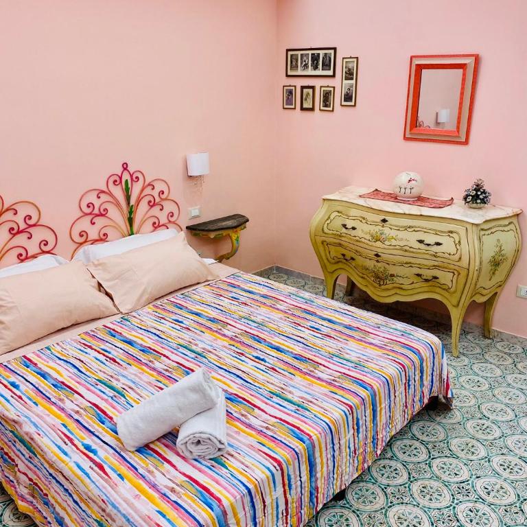 YourHome - Maison Nicole & Marie - Double Room - 13