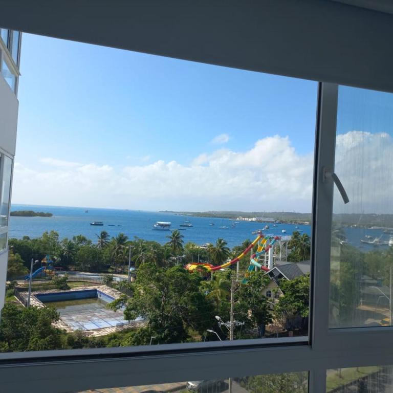 Aparta estudió Turístico San Andrés Islas zona centro - Apartamento de 2 dormitorios - 4
