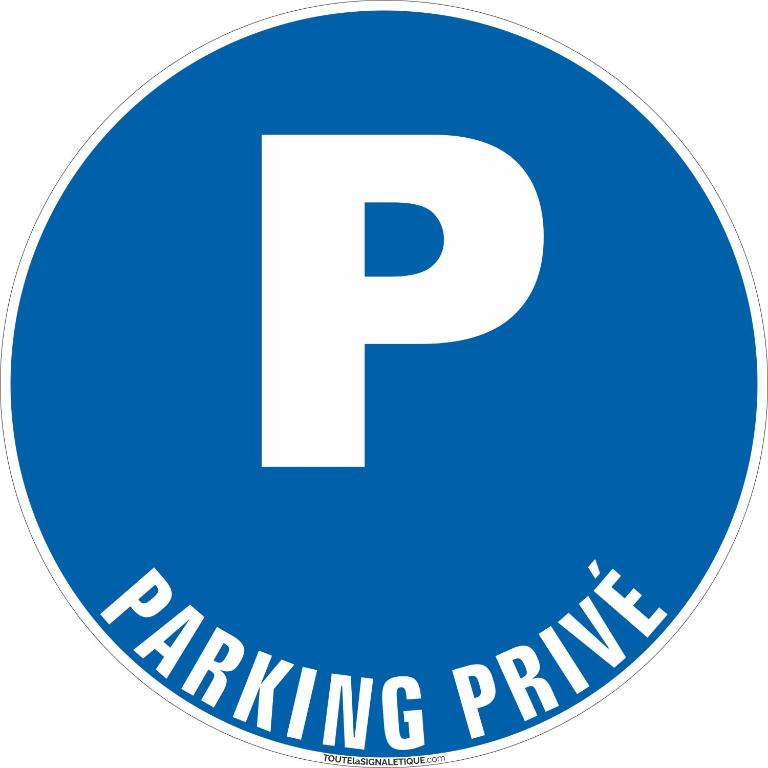 T2 neuf centre ville Saint Raphaël avec terrasse et parking gratuit, prés de la plage et commerces! - Apartment mit 1 Schlafzimmer - 43