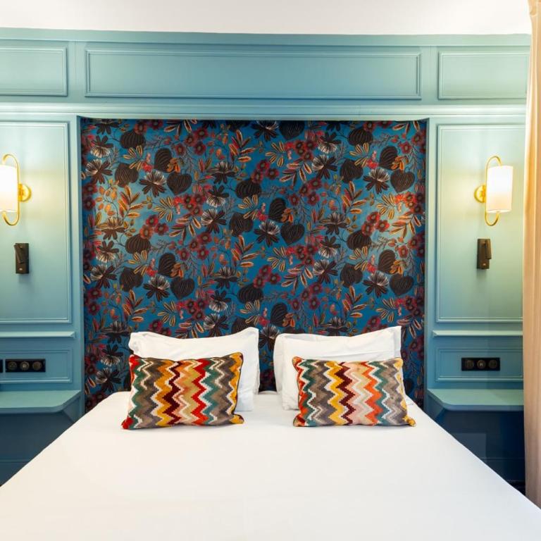 Hotel de Fleurie - Saint-Germain-des-Pres - Chambre Deluxe Double ou Lits Jumeaux - 6