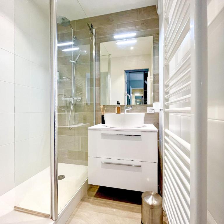 Appartement les pieds dans leau accès direct sur la côte sauvage - 2 pers - Studio - 6