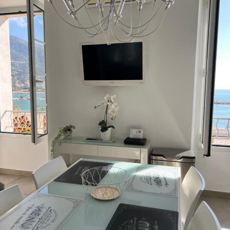 Studio magnifique vue mer - Apartment with Sea View - 10