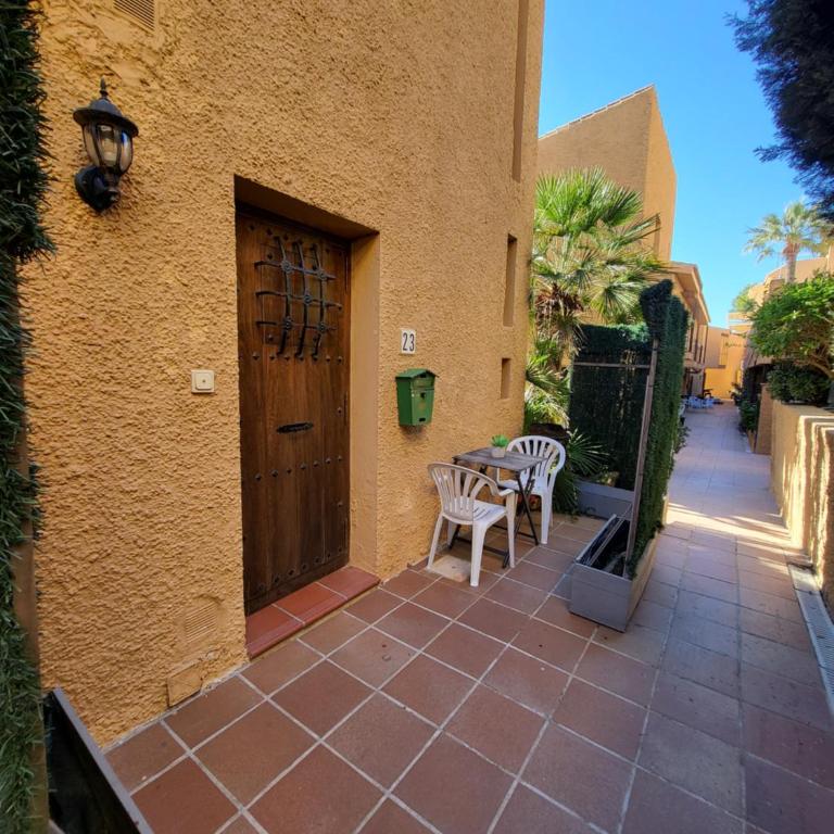 Beach Bungalow Port,free parking - Apartamento Dúplex - 23