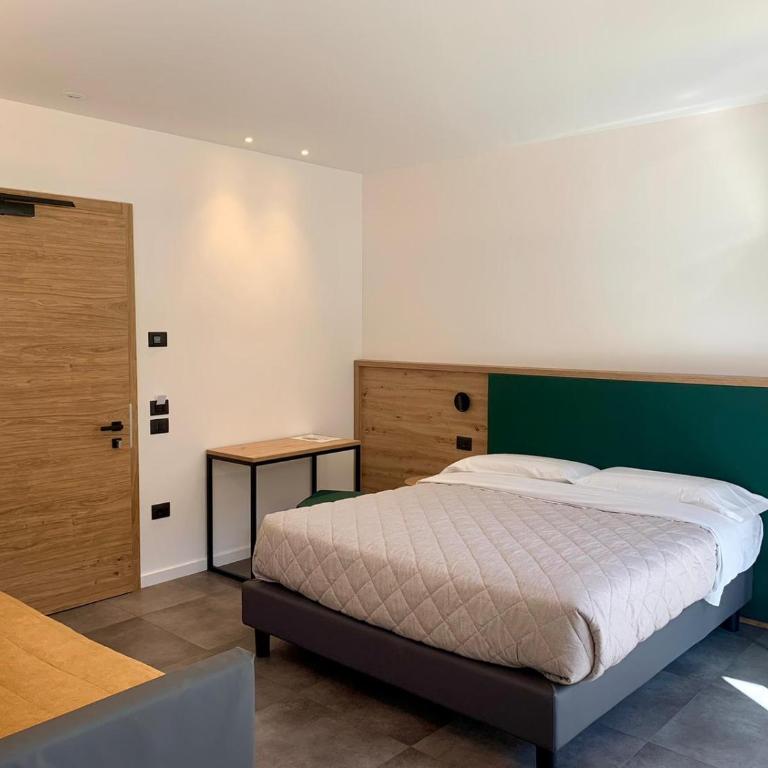 Hotel Alla Perla - Camera Familiare - 4