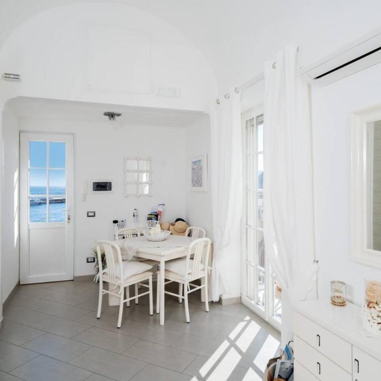 Donna Rosa Capri - Charming House by the Sea - Casa Vacanze - 12
