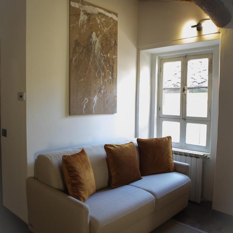 La Mansardina Beccheria Central Apartment 1 double bedroom, 1 sofa bed - Two-Bedroom Apartment - 3