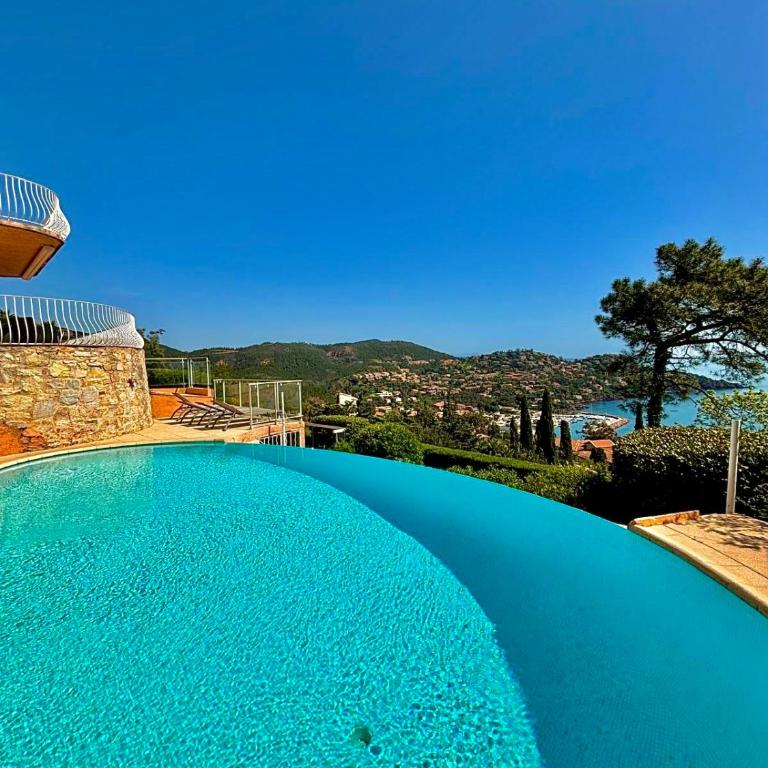 Villa Provençale vue mer & piscine privée - Villa - 52