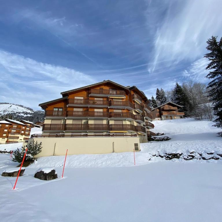 Studio paisible proche centre, balcon et parking - FR-1-693-78 - Studio - 12