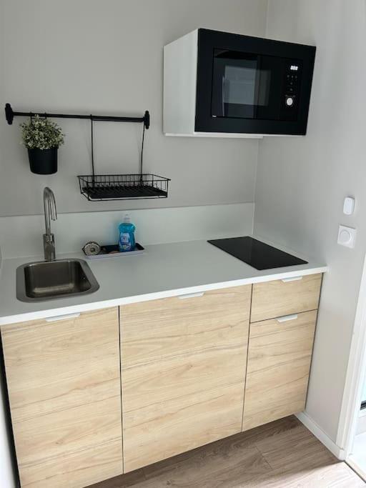Terasse avec superbe vue sur le marché de Dieppe - Appartement 1 Chambre - 11