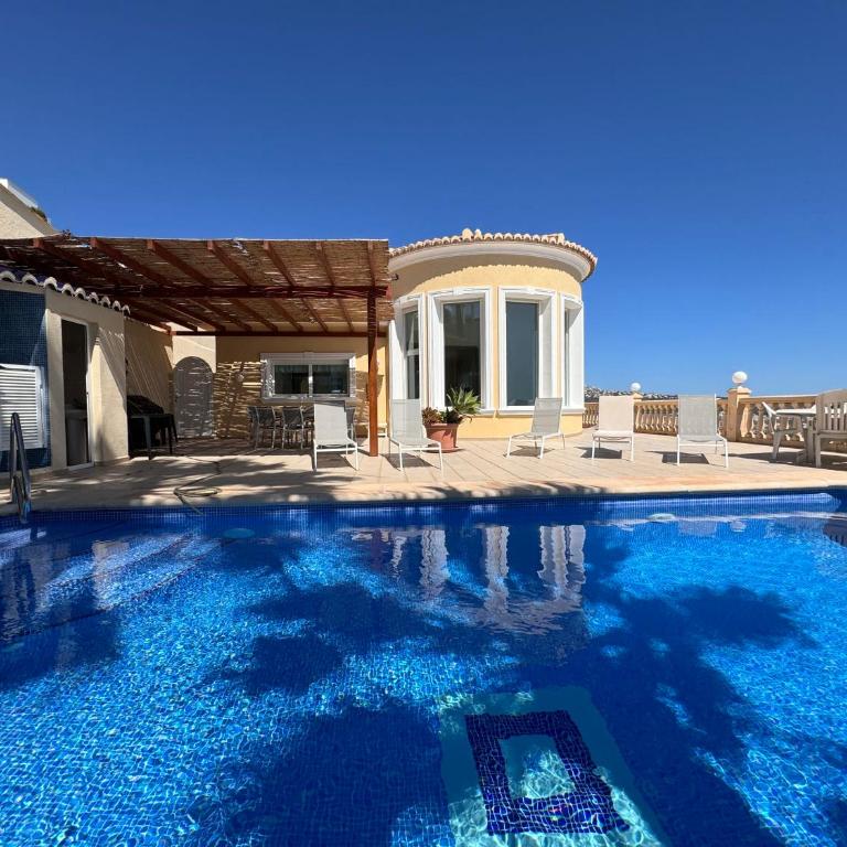 Seaview whole villa - Villa - 2