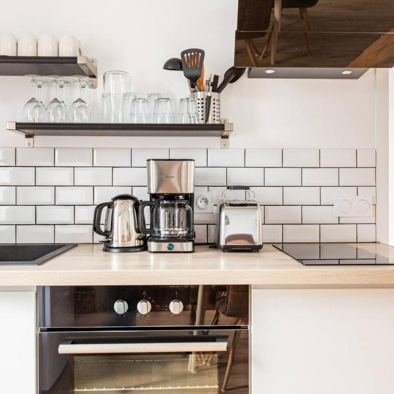 Le Aristide - Centre Ville - Calme - Terrasse - Appartement 2 Chambres - 14