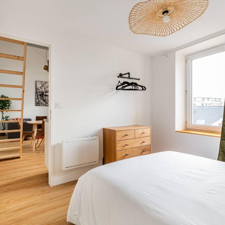 Le Aristide - Centre Ville - Calme - Terrasse - Appartement 2 Chambres - 17