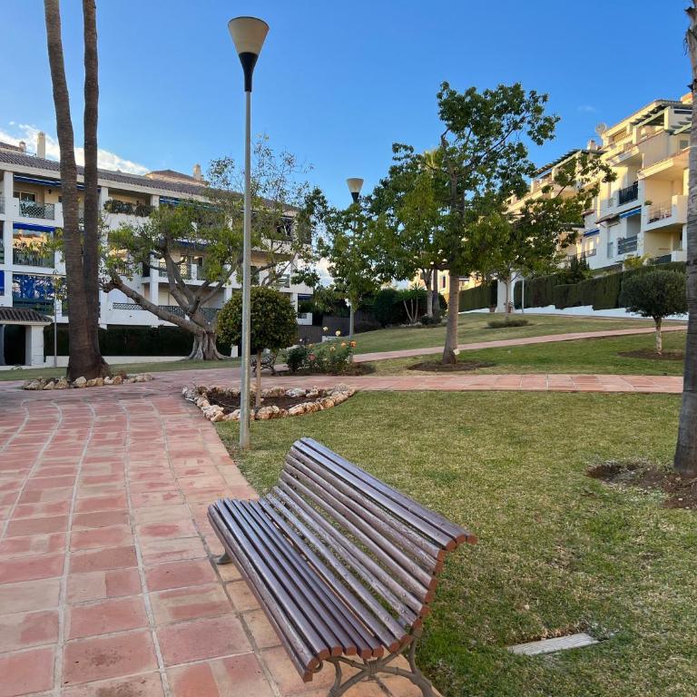 Apartamento LUNA Banus - Two-Bedroom Apartment - 21