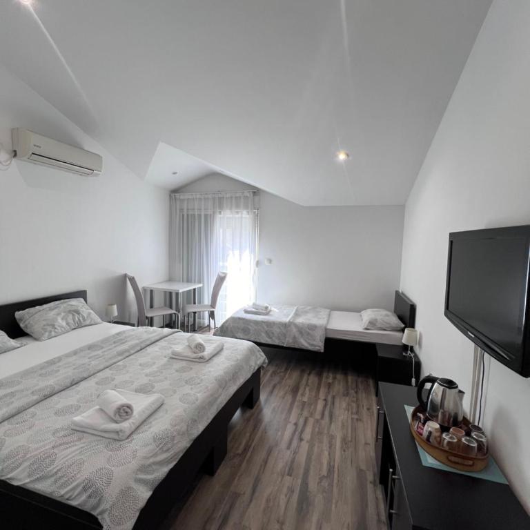 Apartments & Rooms Villa Zaad FREE PRIVATE PARKING - Apartment - Split Level - 5