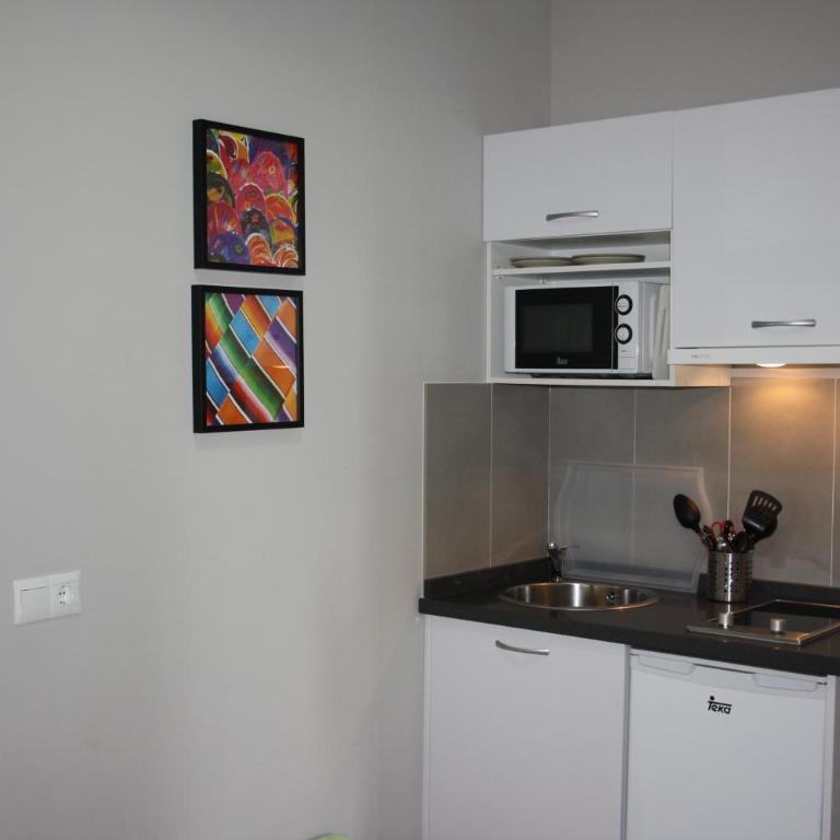 Apartamentos Avenida - Studio - 1