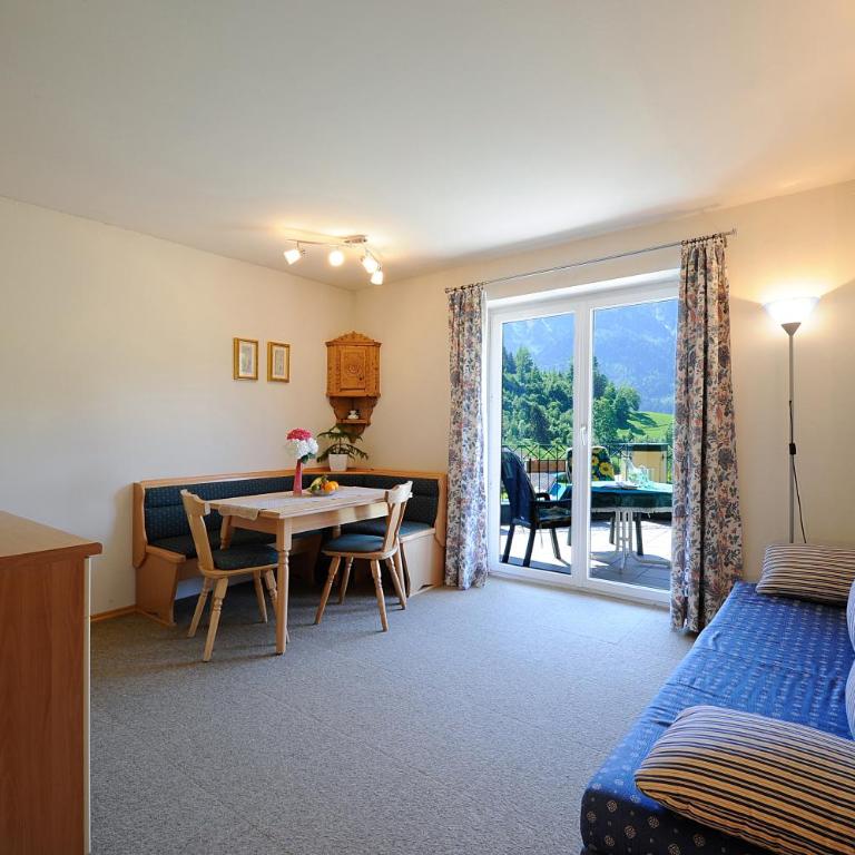 reiters die Sportpension in Goldegg - Apartment mit 2 Schlafzimmern und Balkon - 2
